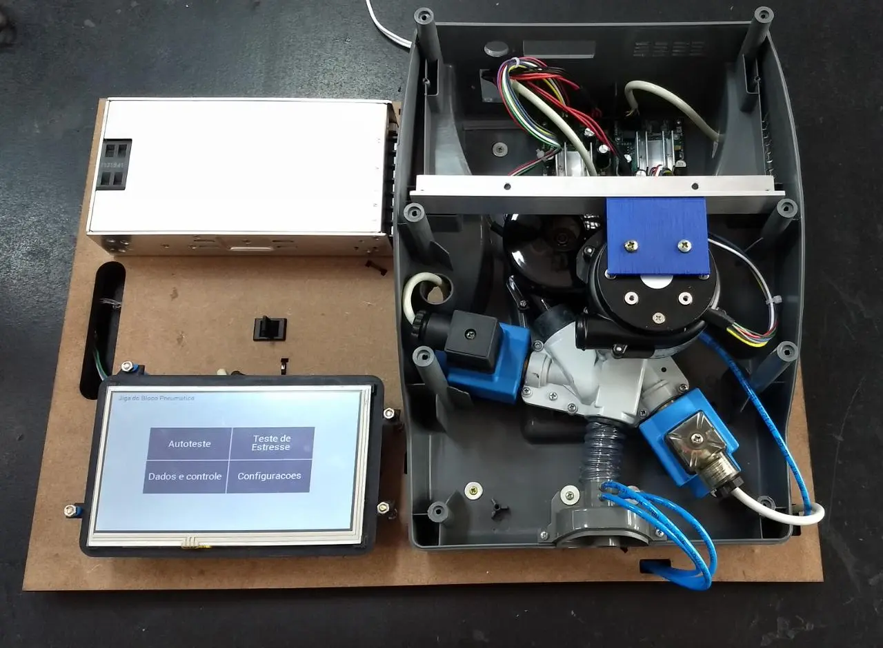 User interface - main monitoring screen